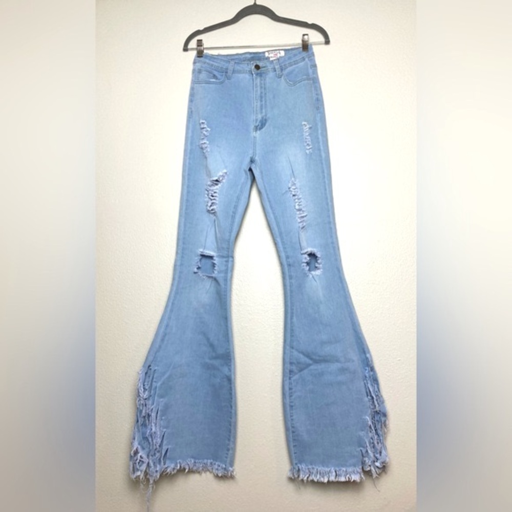 High Rise Tall Friendly Jeans || Light Wash || Flare Leg || Bell Bottom